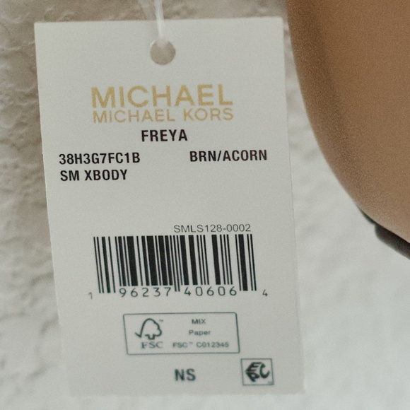 MK Michael Kors Logo Freya Brown Acorn Crossbody Bag NEW - Picture 5 of 15